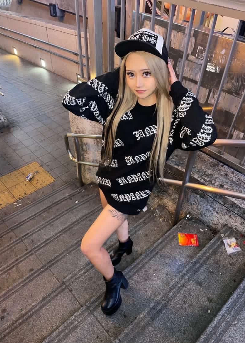 JANPARI Monogram Knit