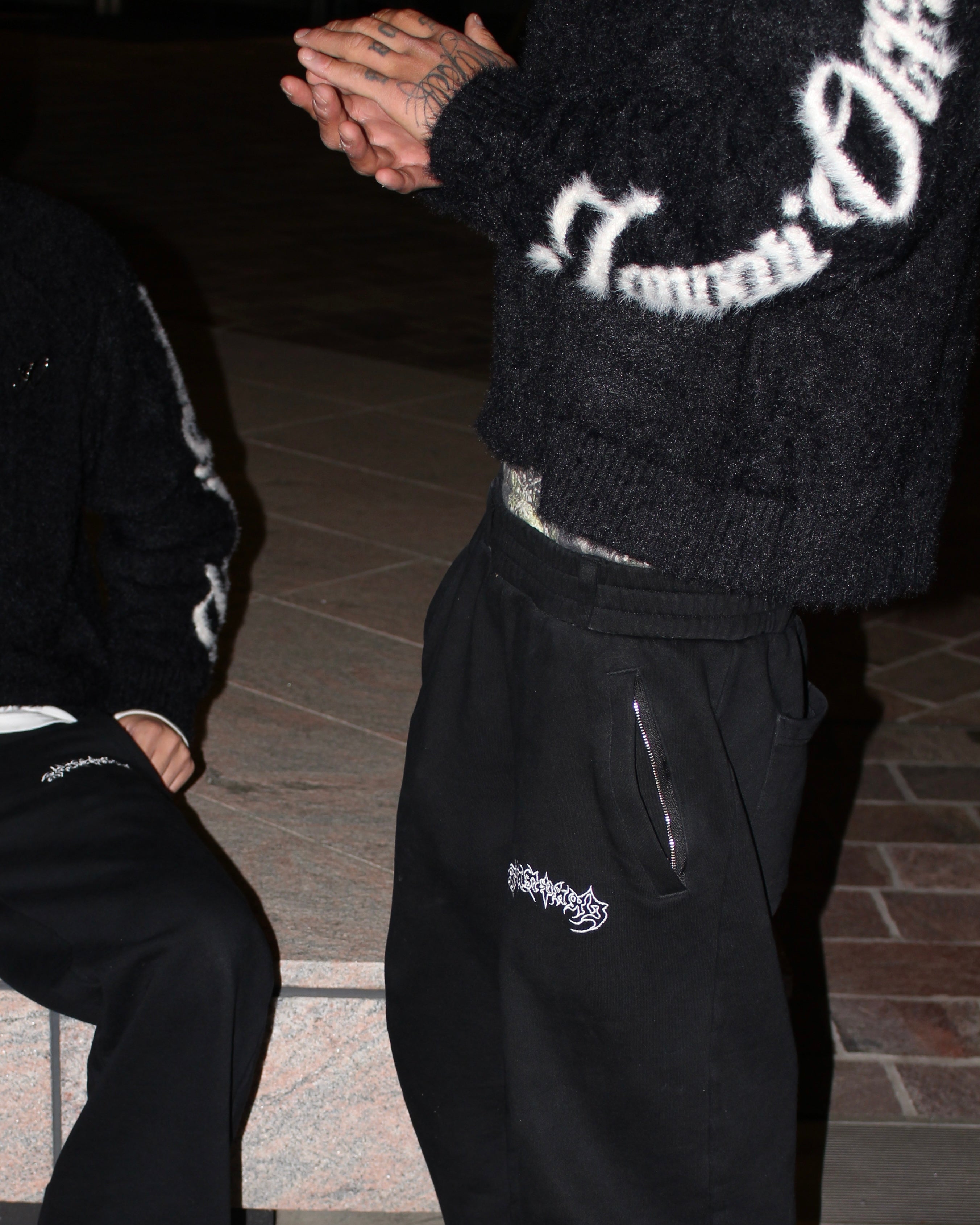JANPARI スウェットパンツ 黒 Mサイズ ロゴ 美品 Shadow Layer Pants – JANPARI