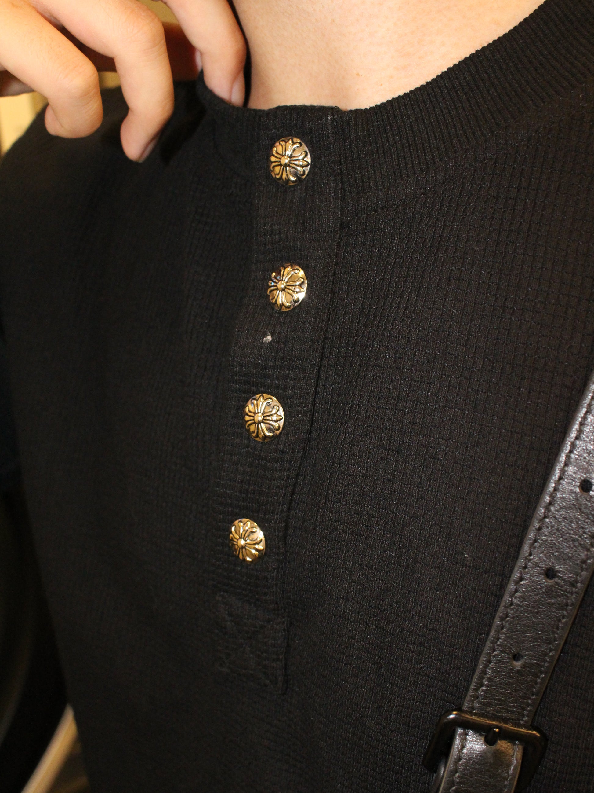 Signature Henley Long sleeve Black